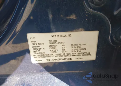 2022 Tesla Model Y Performance Dual Motor All-Wheel Drive z USA, uszkodzony, nr VIN 7SAYGDEF3NF390140